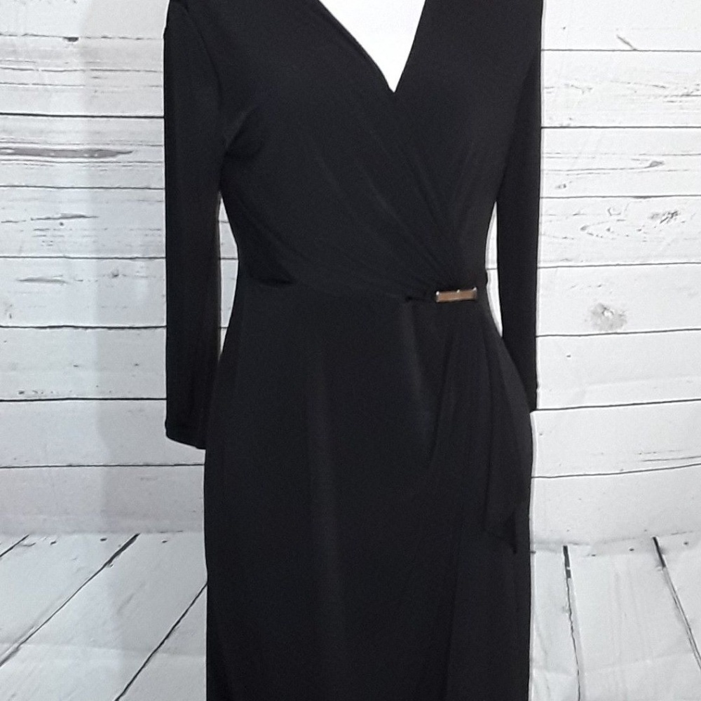 Beautufil black wrap dress